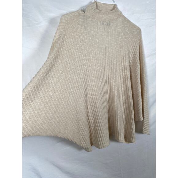Urban Outfitter Beige Ribbed Knit Sweater Batwing Oversized Size XS - Picture 8 of 8
